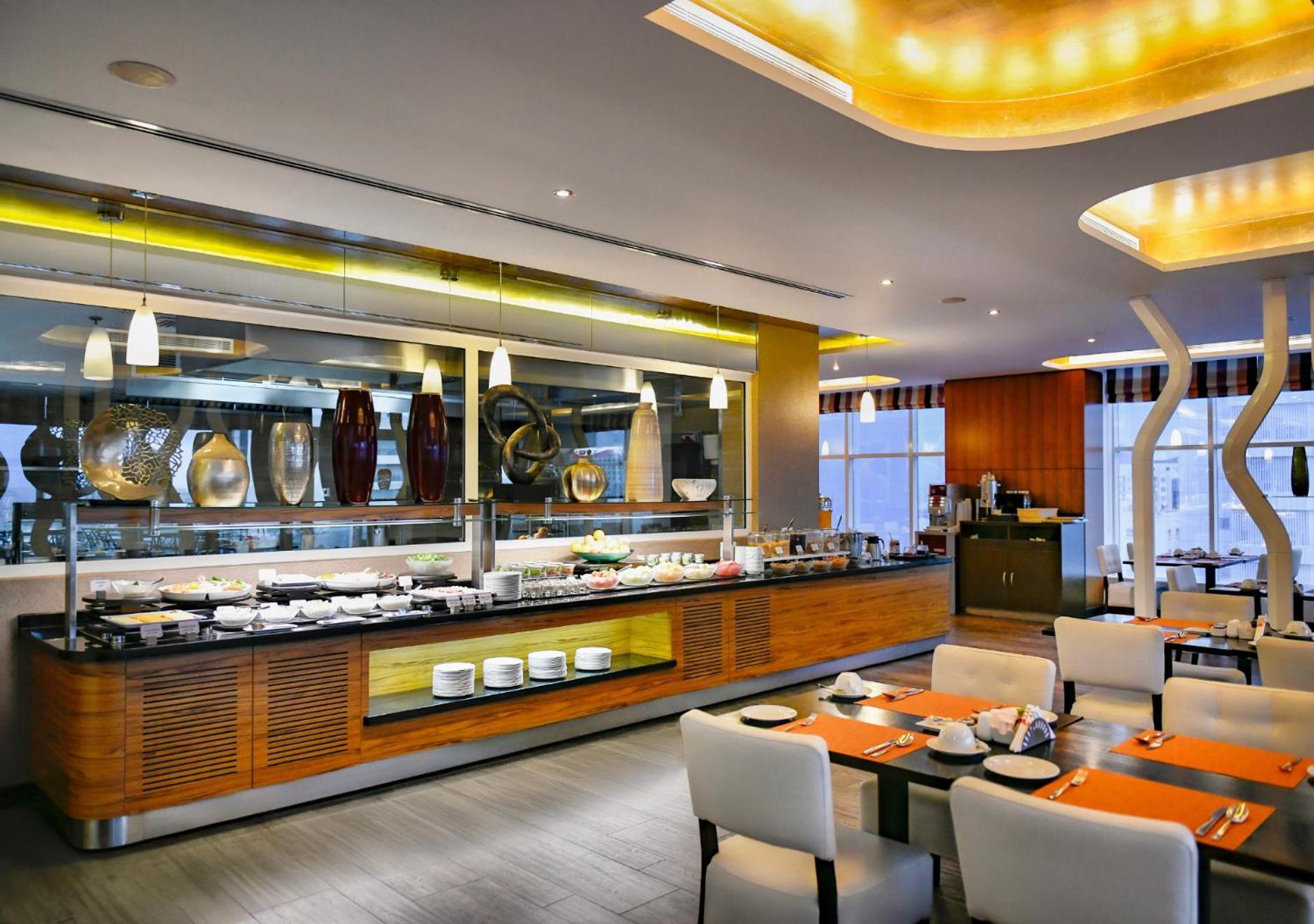 Swiss-Belhotel Seef Bahrain Manama Exterior foto